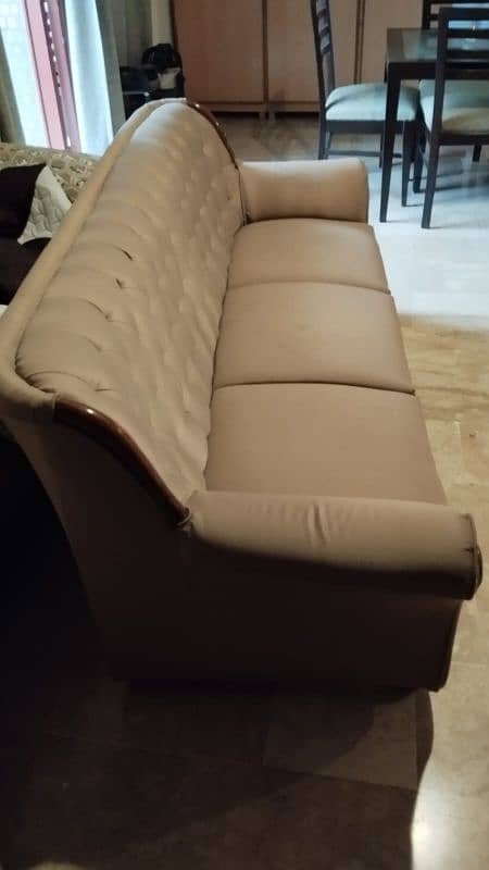 5 SEATER SOFA SET FOR SALE 3