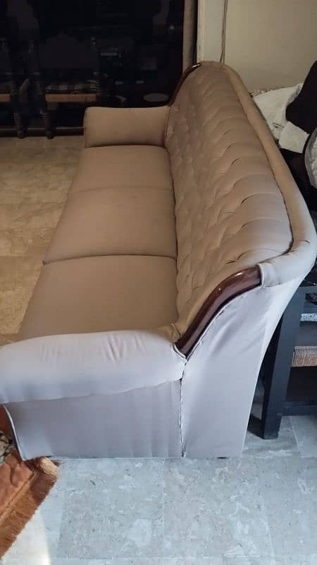 5 SEATER SOFA SET FOR SALE 4