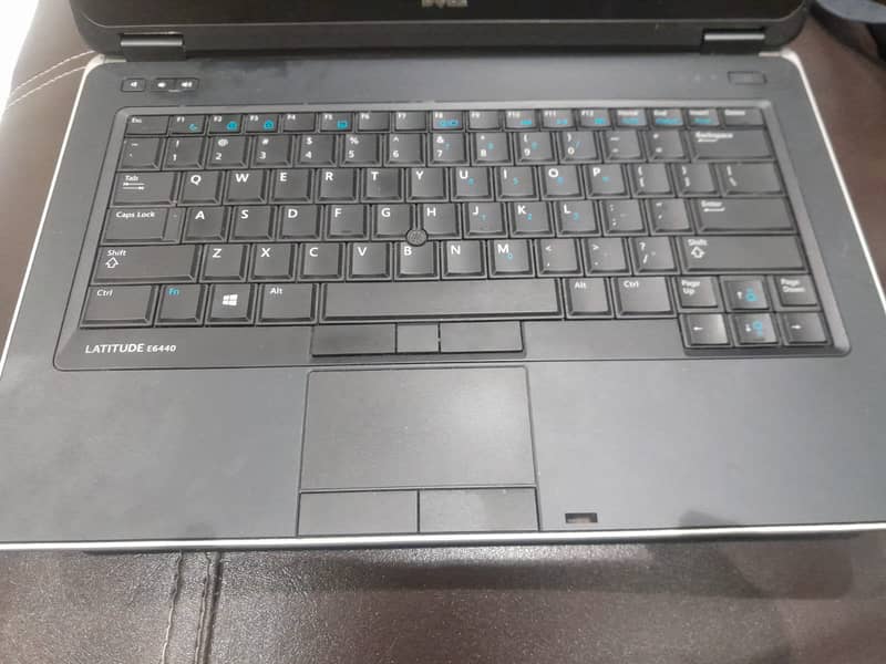 Dell Laptop 4th Generation Office used Laptop Urgent Sale 2