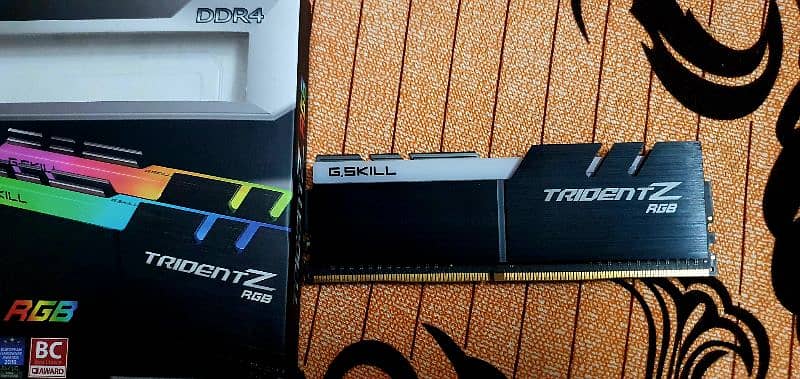 G skill Trident Z Rgb 8Gb ddr4 3600mhz Ram only 8gb stick with Box 1