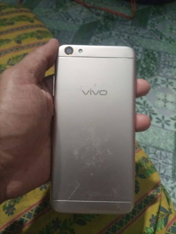 Vivo Y66 5