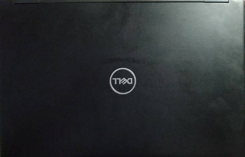 Dell latitude 5590 i5 gen 8 9