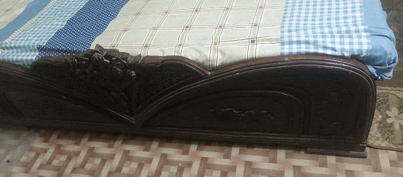 bed set with dressing for sale 2