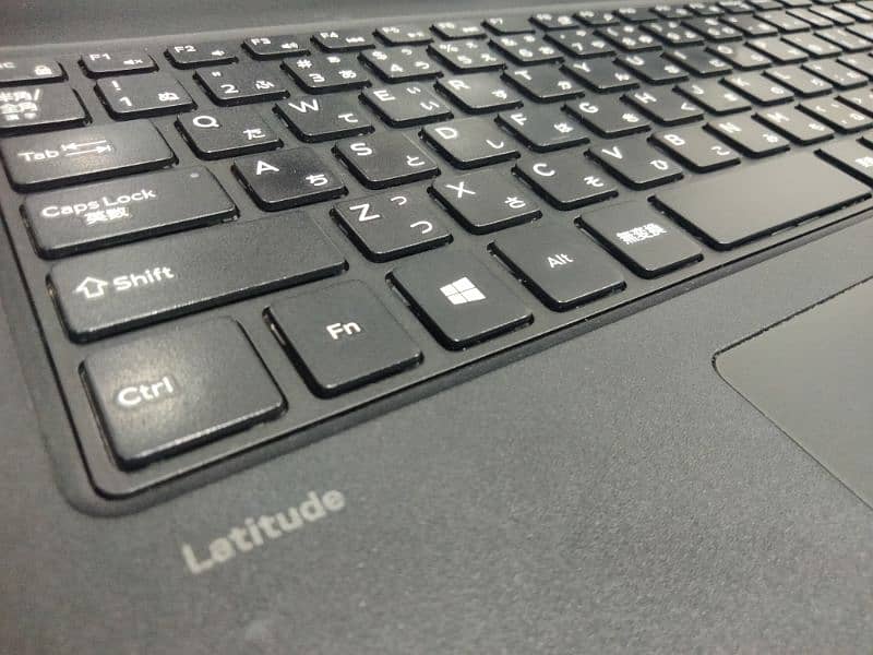 DELL latitude, ( i5 / 6th Generation ) 2