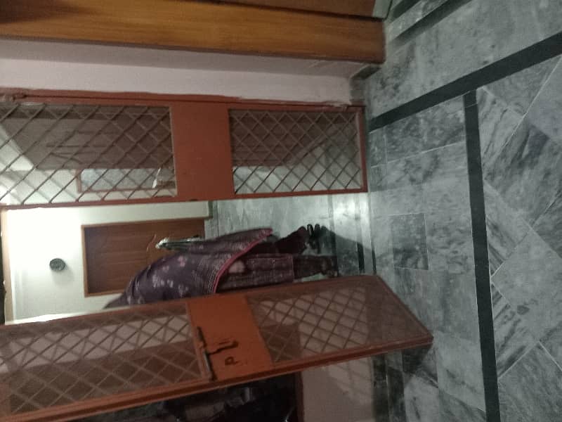 5 MARLA LOWER PORTION FOR RENT IN ALLAMA IQBAL TOWN NEELAM BLOCK 15