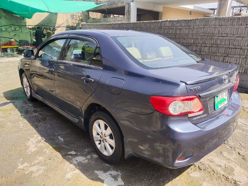 Toyota Corolla Altis 2013 1