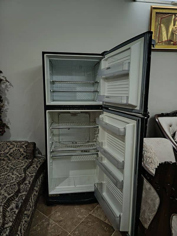 Dawlance Refrigerator in Best Condition 0