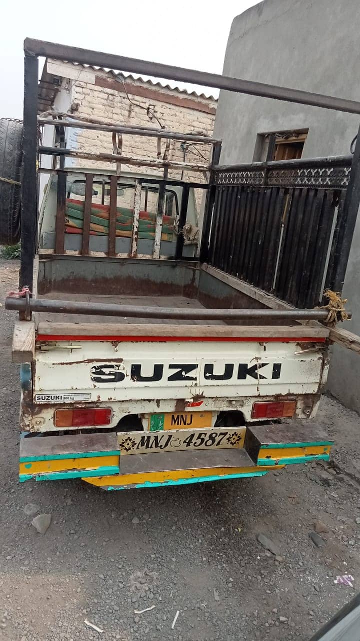 Suzuki Ravi 1986 2