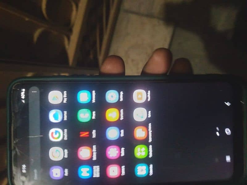 Samsung A11 orginal panel ha galss break ha kafi working ok 100% 3