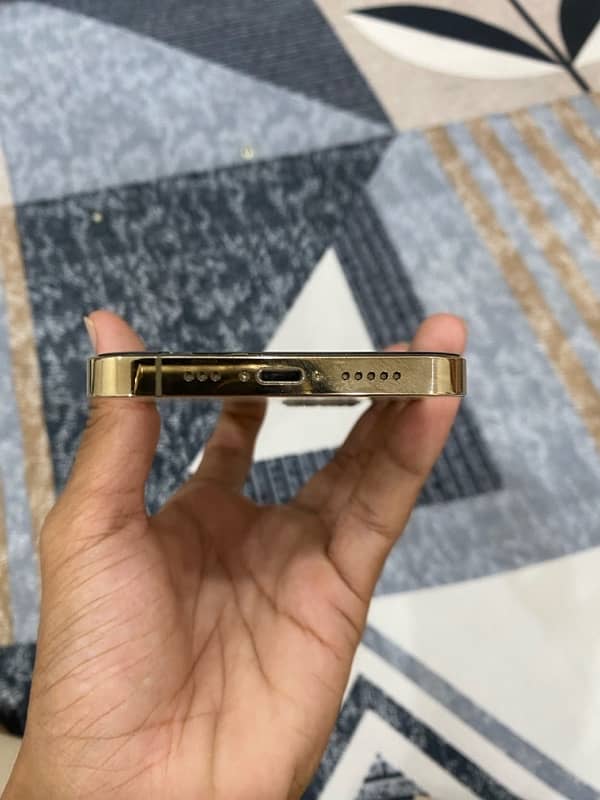 Iphone 12 pro pta approved offical 256gb 9/10 condition 6