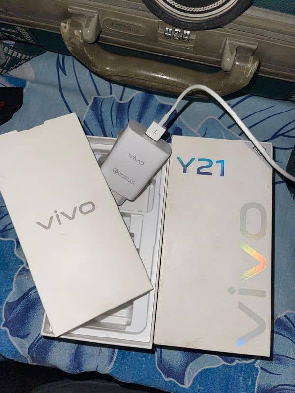 Vivo Y21 2