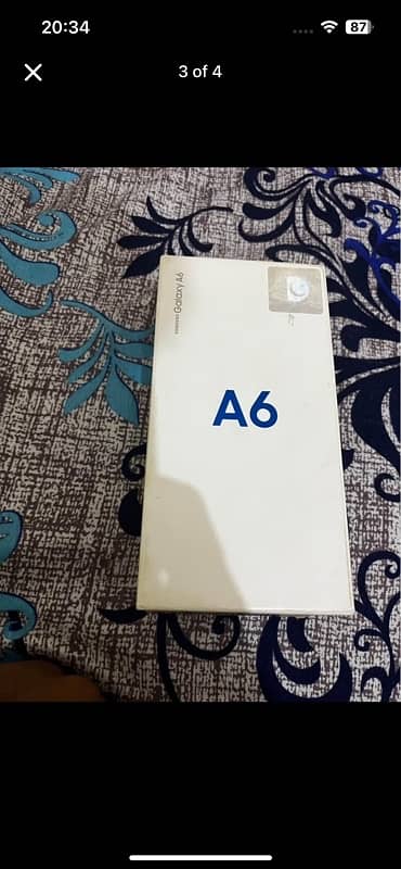 Samsung A6 4/64 gb 2