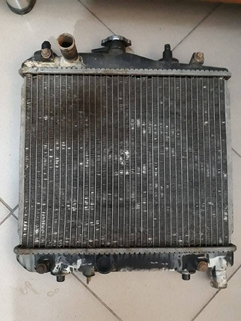 Radiator complete with fan Kia Classic and pride perfect condition 13