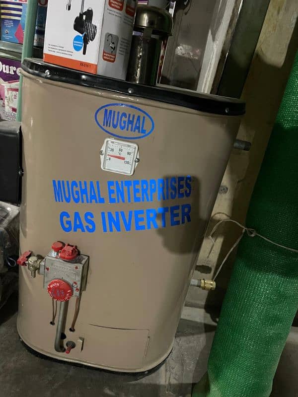 Mughal 3-in-1 instant Geyser (Gas & Electricity(1500W) & LPG Gas) 0