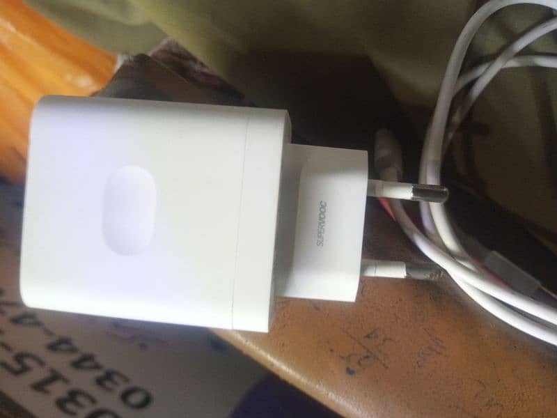 Oppo 45 wat charger original box wala 03129572280 6