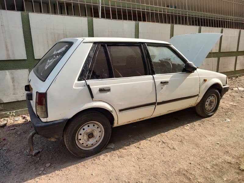 Daihatsu Charade 1986 3