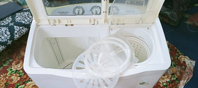 Kenwood washing machine cyclone like new 2 time used only 2