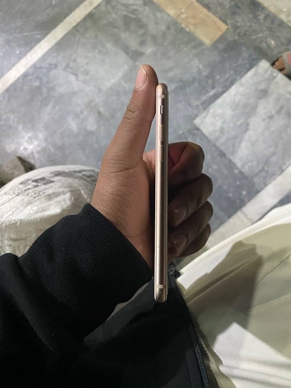 iphone 8 Pta approved 64gb 2