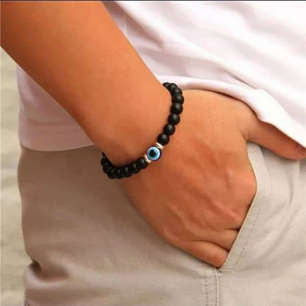 man and women braclet 0