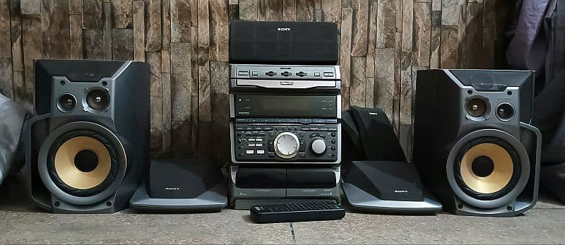 Sony Hi Fi Sound System 5.1 1