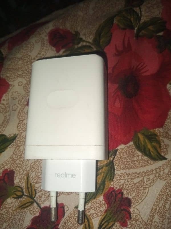 realme 33 wat super fast charger original box wala 03129572280 5