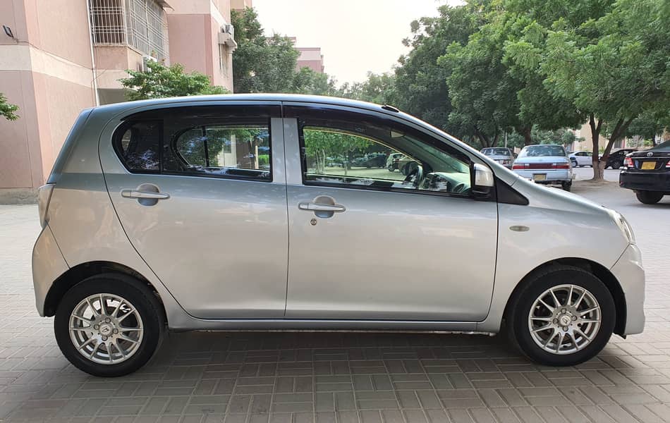 Daihatsu Mira model 2014 registered 2017 6