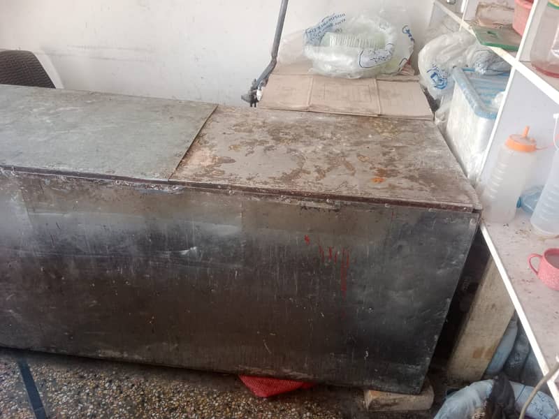 Deep Fryer & Iron Counter for sale 4