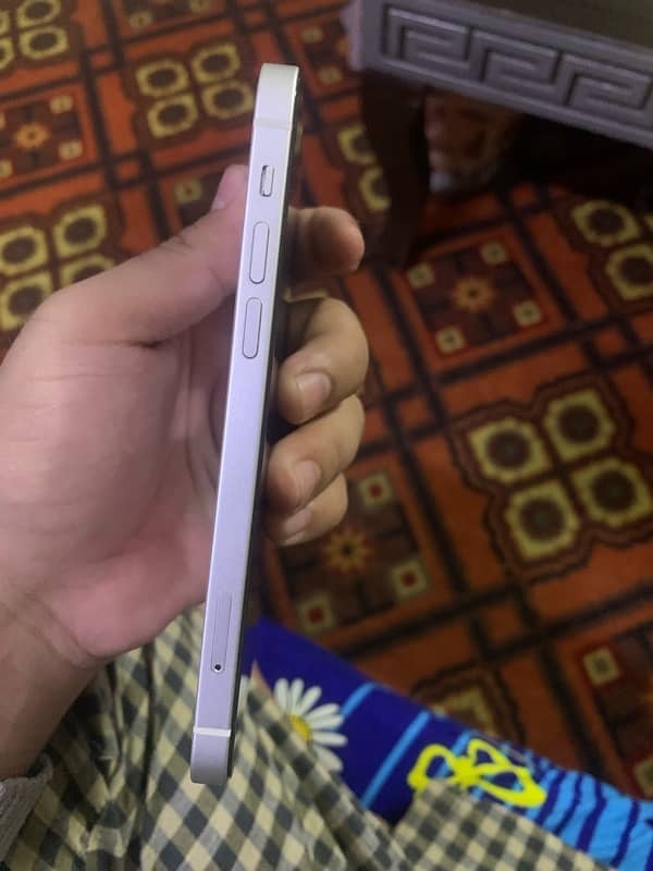 iPhone 12 pta dual approved 10/10 with box 3