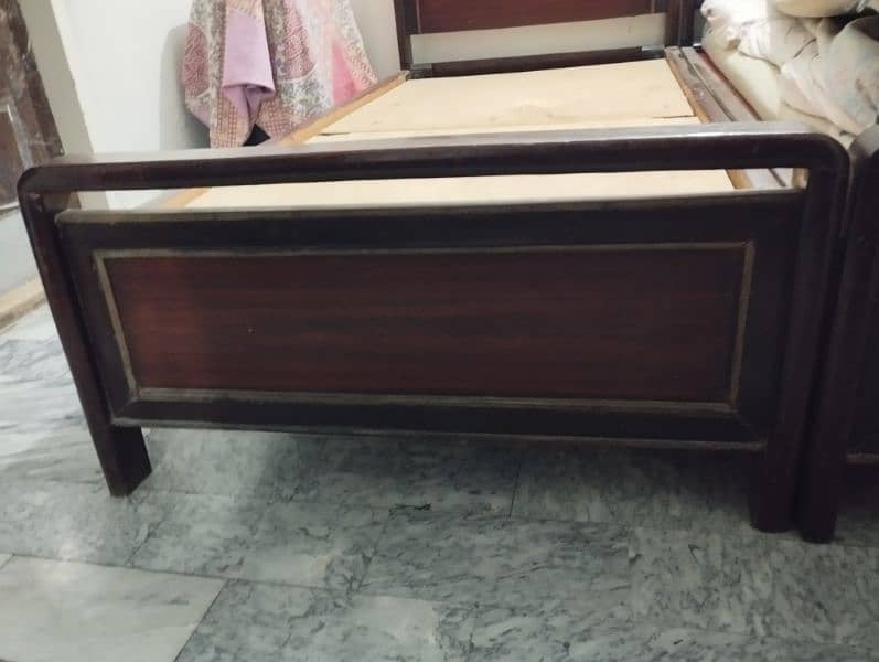 1single bed for sale 0