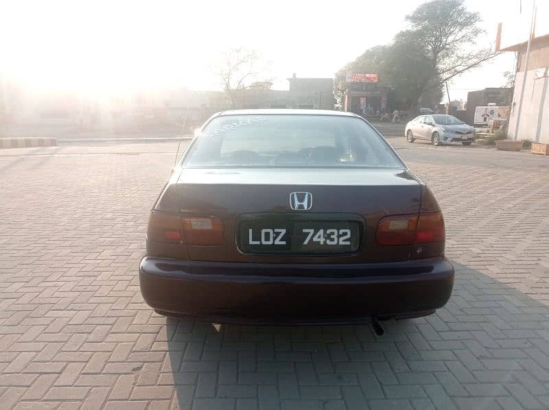 Honda Civic EXi 1995 6