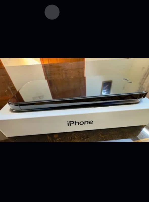 iPhone 14 pro max Hk model 256gb box cable 1