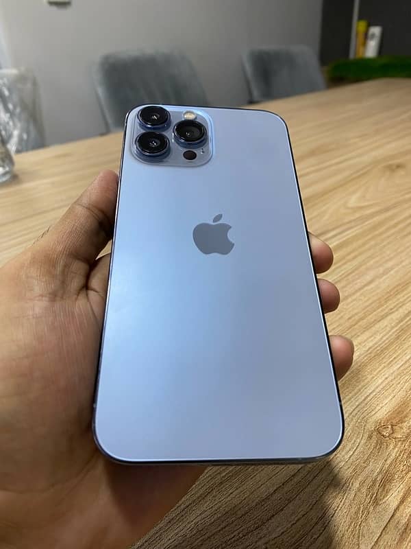 iphone 13 pro max 256GB PTA approved 1