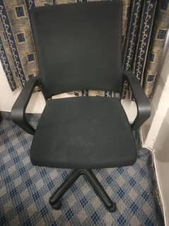 Revolving chair / Computer chair / Executive chair/ Office chair