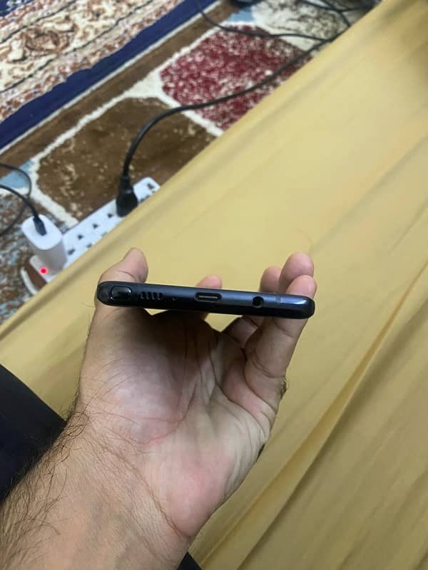 Samsung Note 8 6/256 for sale in good condition 3