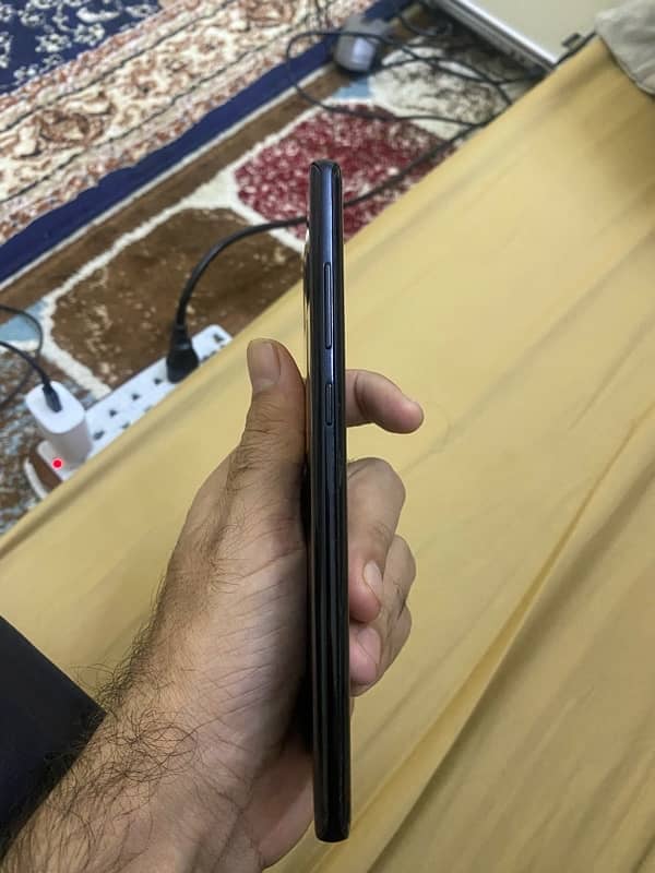 Samsung Note 8 6/256 for sale in good condition 4