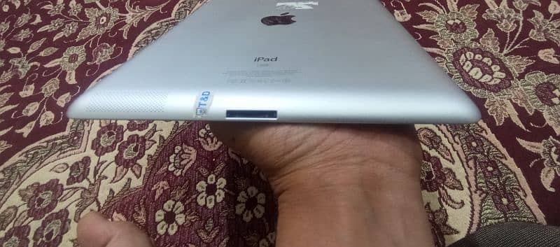 Apple ipad  16 GB 2