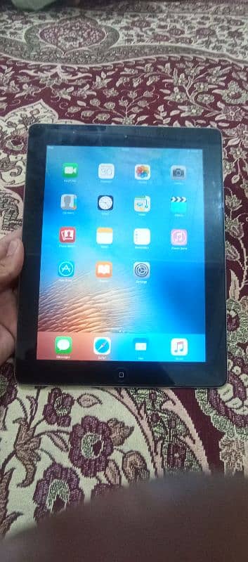 Apple ipad  16 GB 3