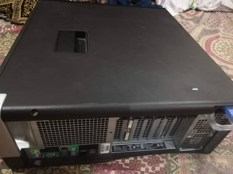 Dell Precision T5810 - Workstation 5