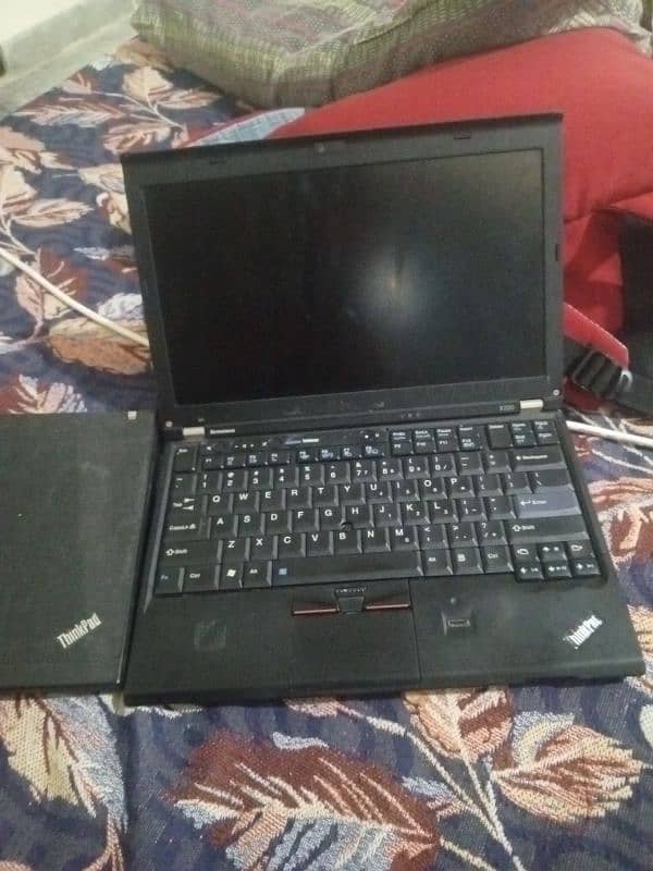 Lenovo laptops x220 0