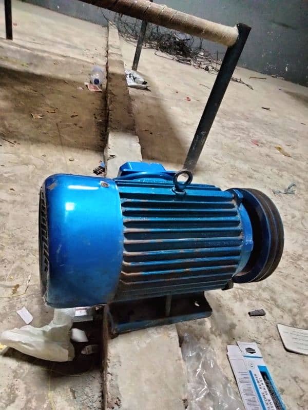 Motor air compressor three phase and horse power 4