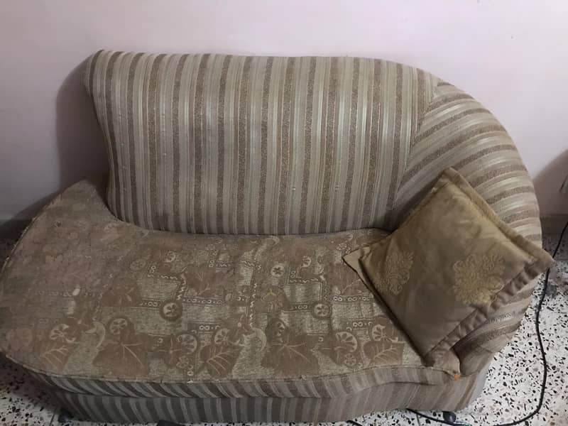 5 Seater Sofa 1