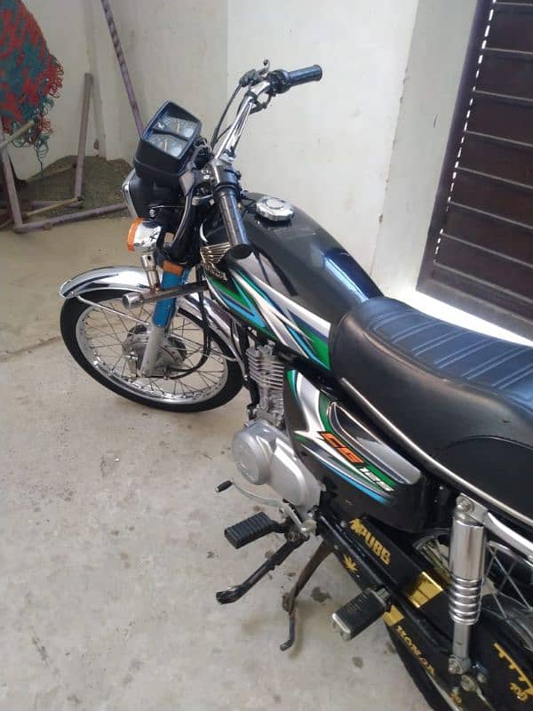 Honda 125 10/10 Condition 03019245786 Whatsapp Number 4