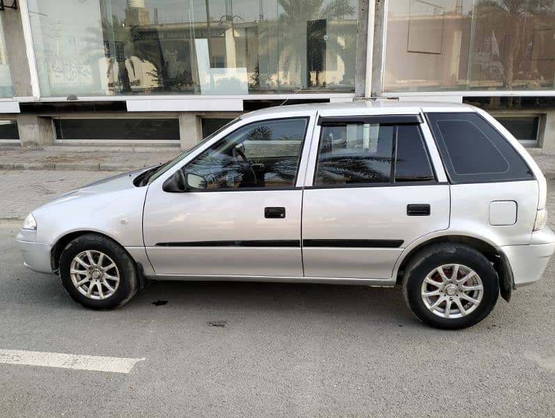 Suzuki Cultus VXR 2014 9