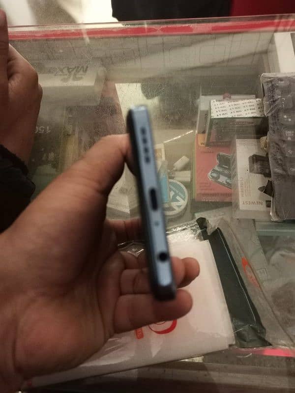 Infinix Hot 40pro only 1 month used 0