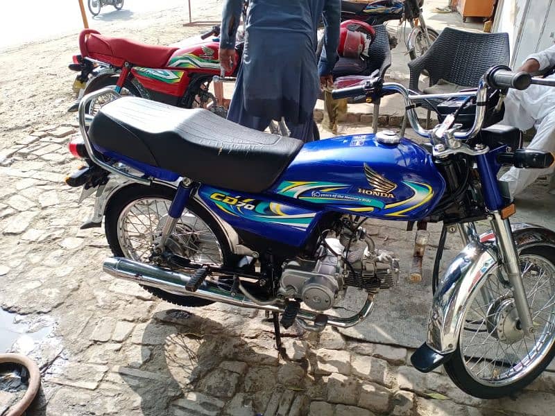 Honda cd70 3