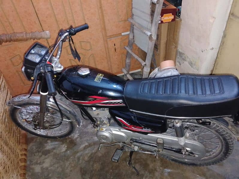 Honda CG 125 6