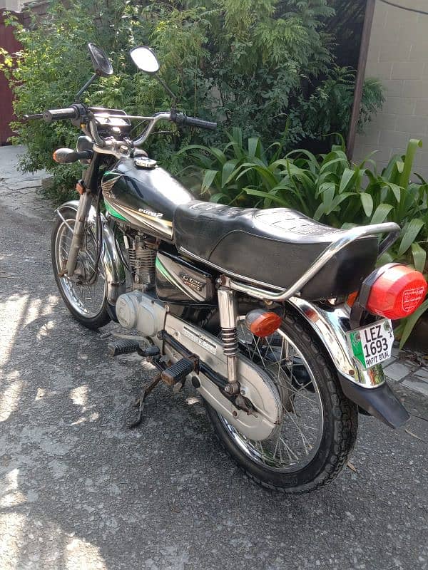 Honda CG 125 10/10 condition all genuine urgent sale 1