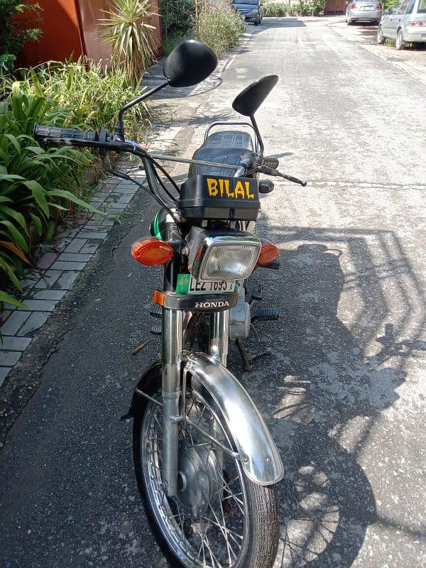 Honda CG 125 10/10 condition all genuine urgent sale 3