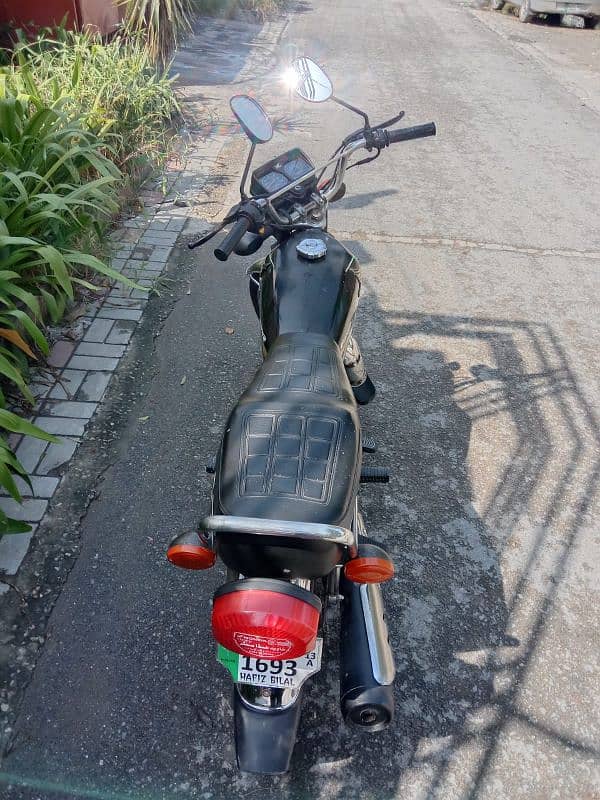 Honda CG 125 10/10 condition all genuine urgent sale 10