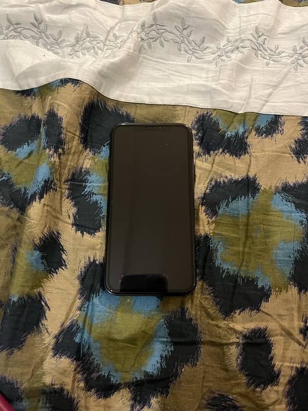 iPhone X PTA approved (Black) 2